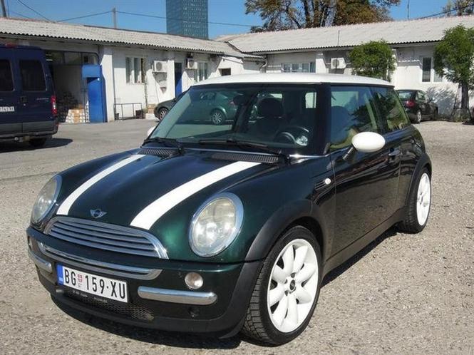 Mini Cooper 1.6 -02