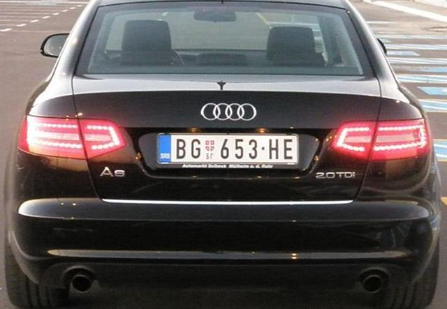 Audi A6 2.0 TDi -10