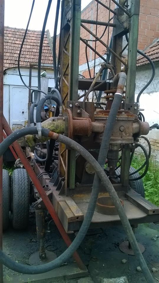 Pumpa-za-busenje-bunara