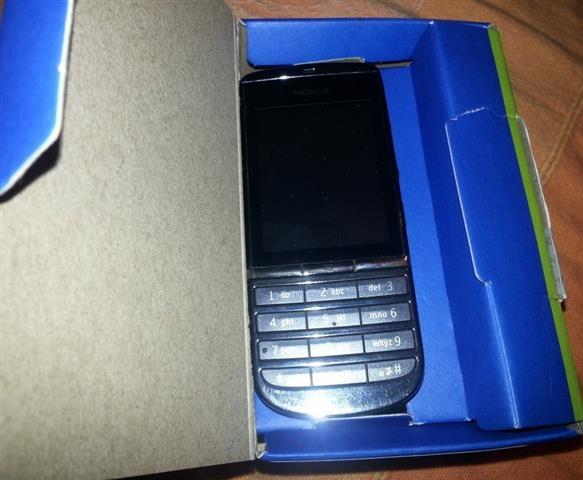Nokia Asha 300