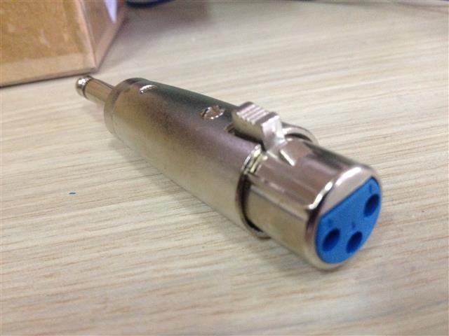 Adapter-XLR-Zenski---6-3mm-Mono