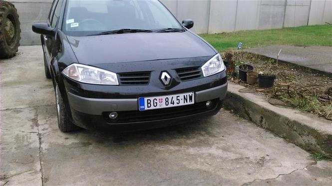 Renault Megane -03 desnjak