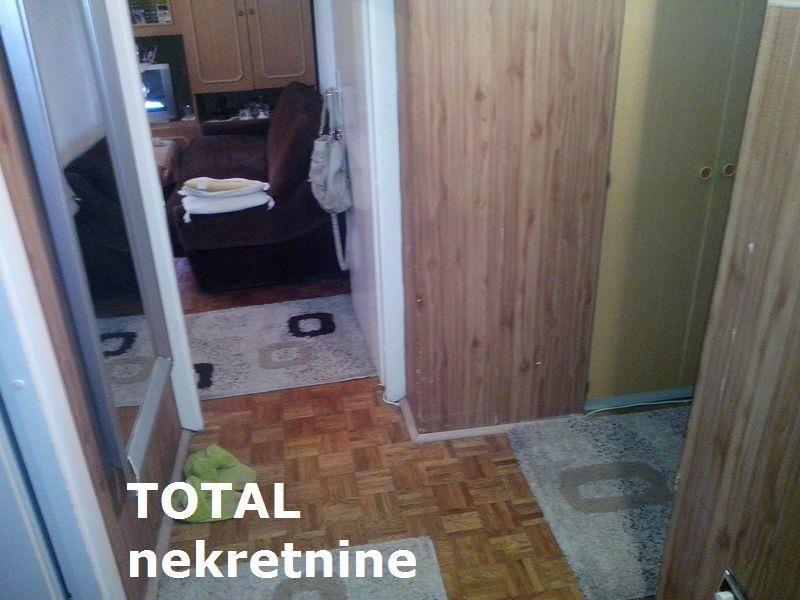 UKNJIZEN-dvoiposoban-stan-