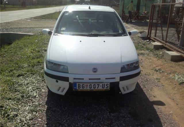 Fiat Punto 1.9d -02
