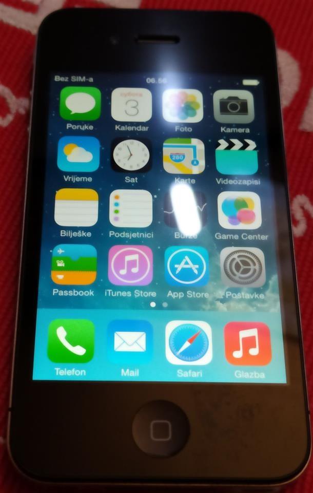 IPhone--4S