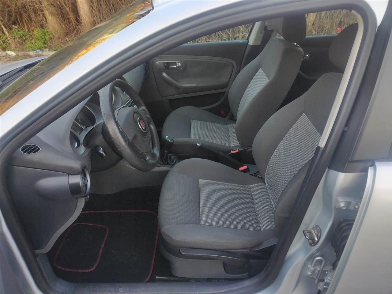 Prodaja-automobila-
