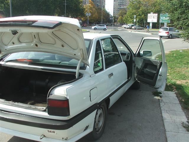 Renault-R21--90