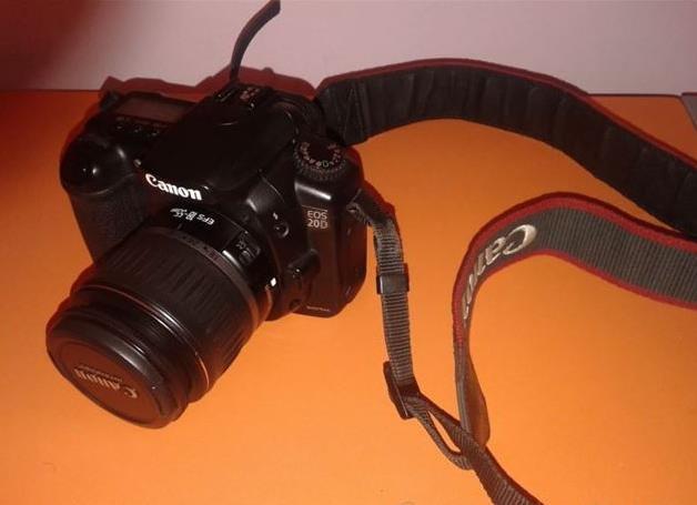 Canon EOS 20d + 18-55mm