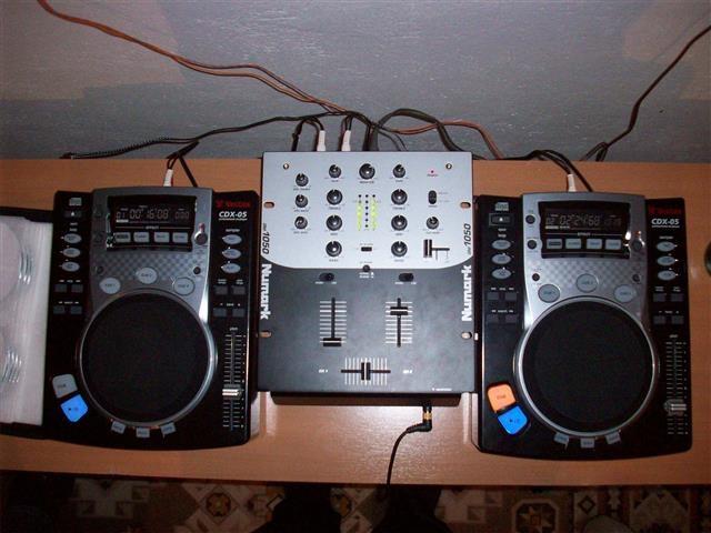 Vestax CDX 05 