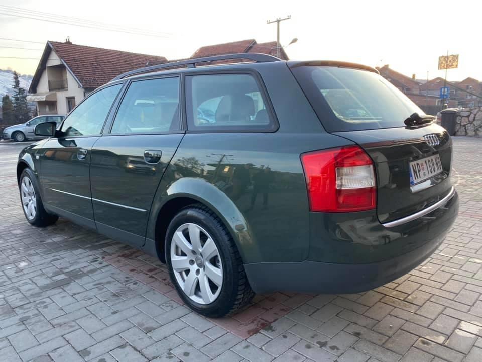 Audi-a4--salonsko-stanje