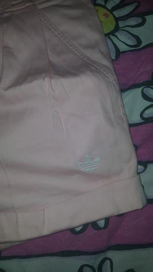 Roze-Adidas-Šorc