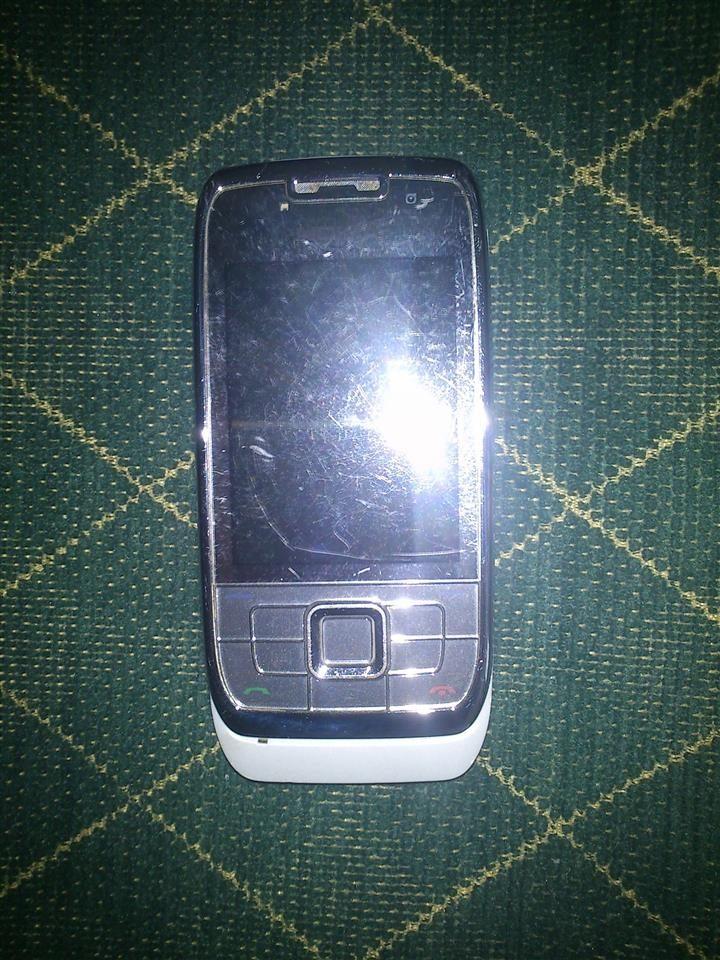 Nokia-E66