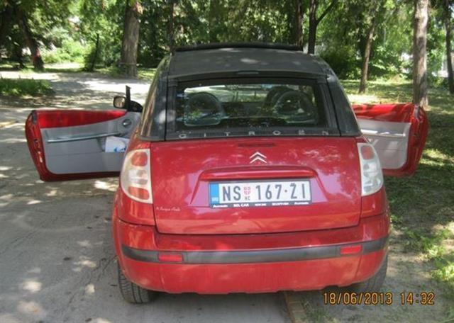 Citroen-C3-pluriel--04