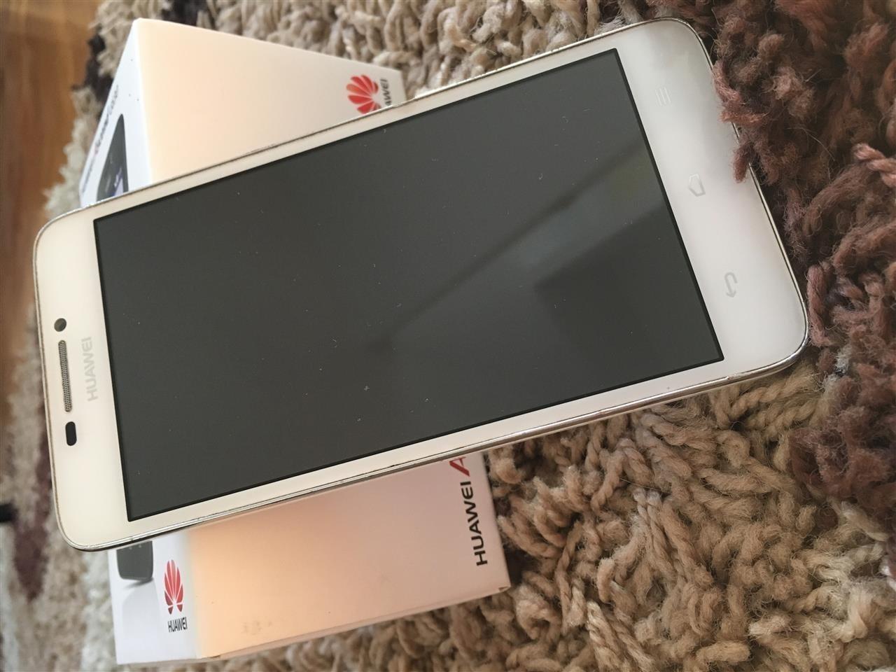 Huawei-Ascend-G630-u-odlicnom-stanju