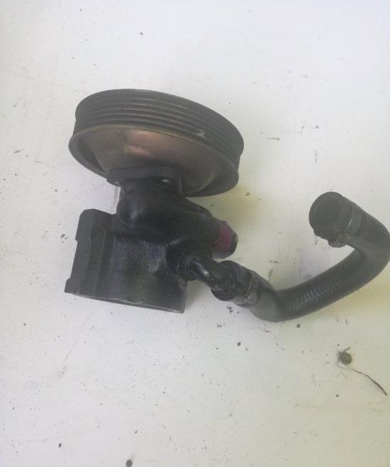 Servo-pumpa-za-Alfu-156