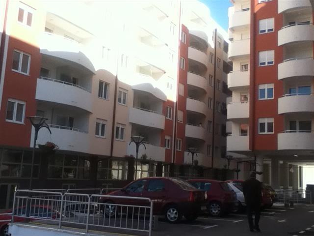 Izdajem-stan-55m2-