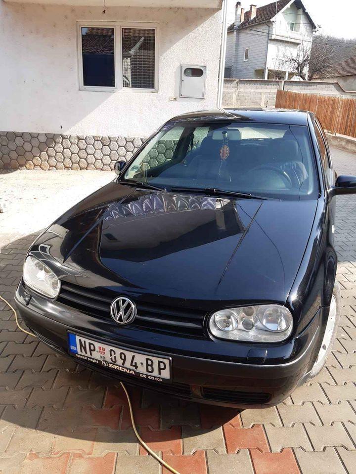Golf-4-1-6-benz