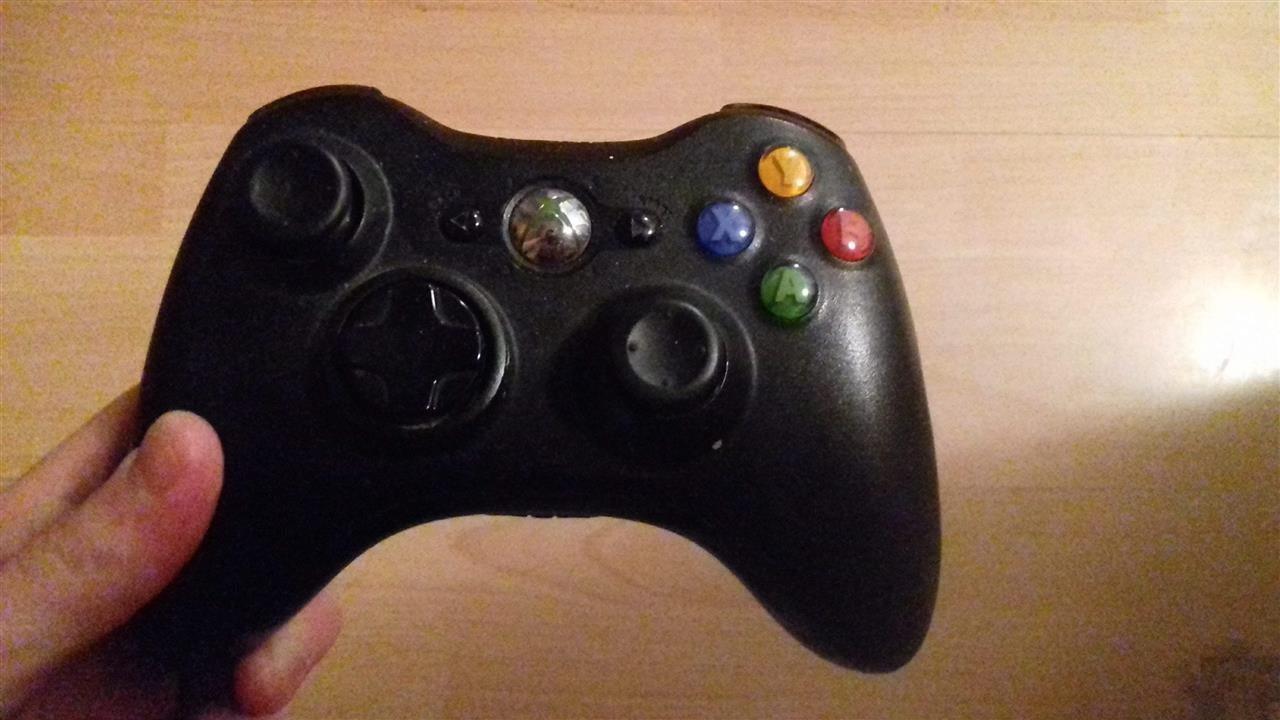 ------Xbox-360-iz-CH------