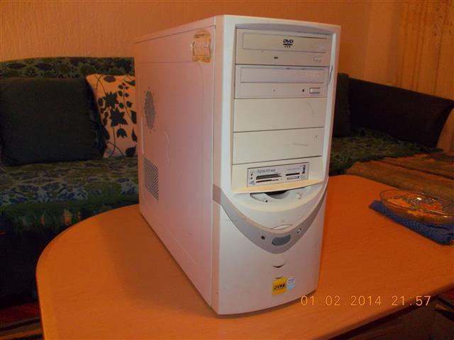 Kompjuter p4 2,8 ghz 200gb sata
