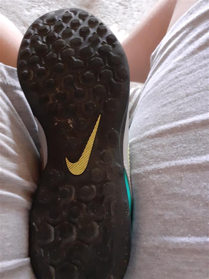 NIKE-TIEMPOX