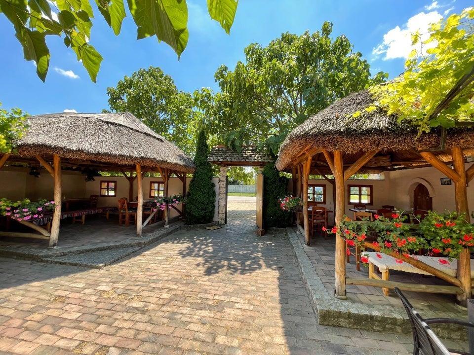 Krčedin-restoran