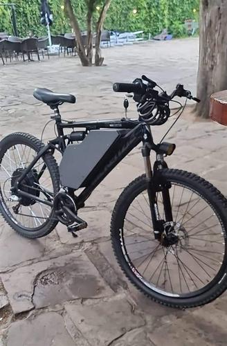 Elektro bajs Bomber 1500 W