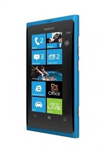 Nokia lumia 800 cyan