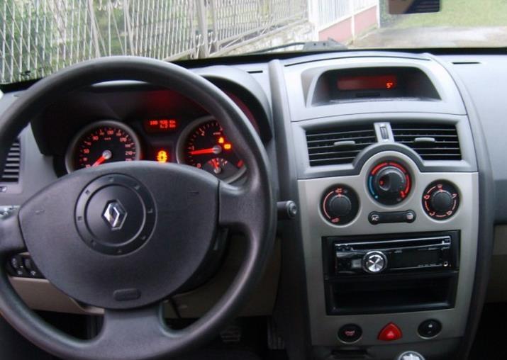Renault-Megane-1-5-dci--05
