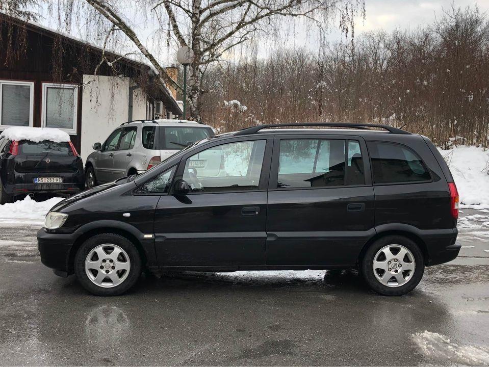 Opel-Zafira-1-8