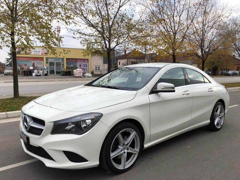 Mercedes-CLA180-2015