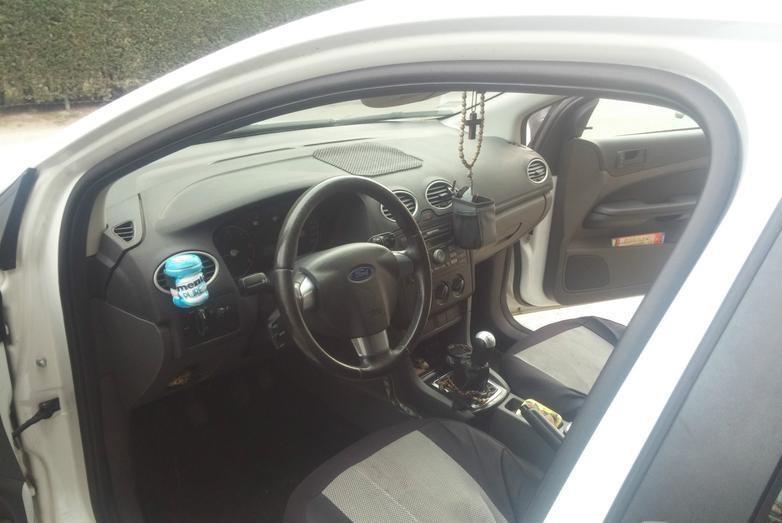 Ford-Focus-1-6tdci--07