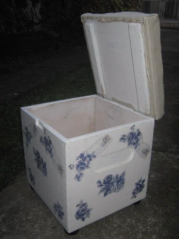 Tabure sa poklopcem
