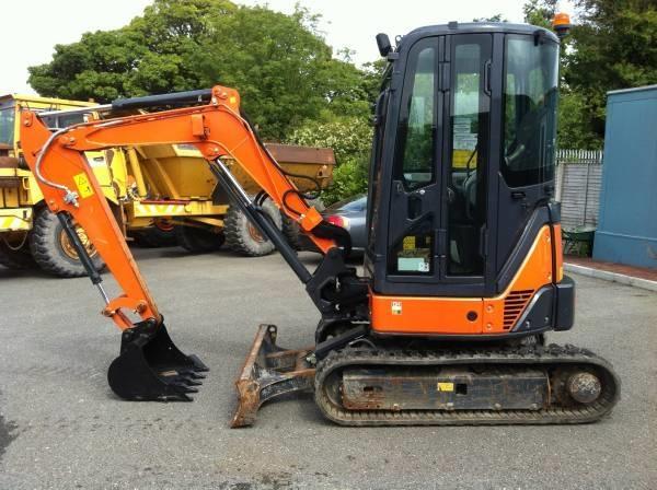 Hitachi-ZX29---bager