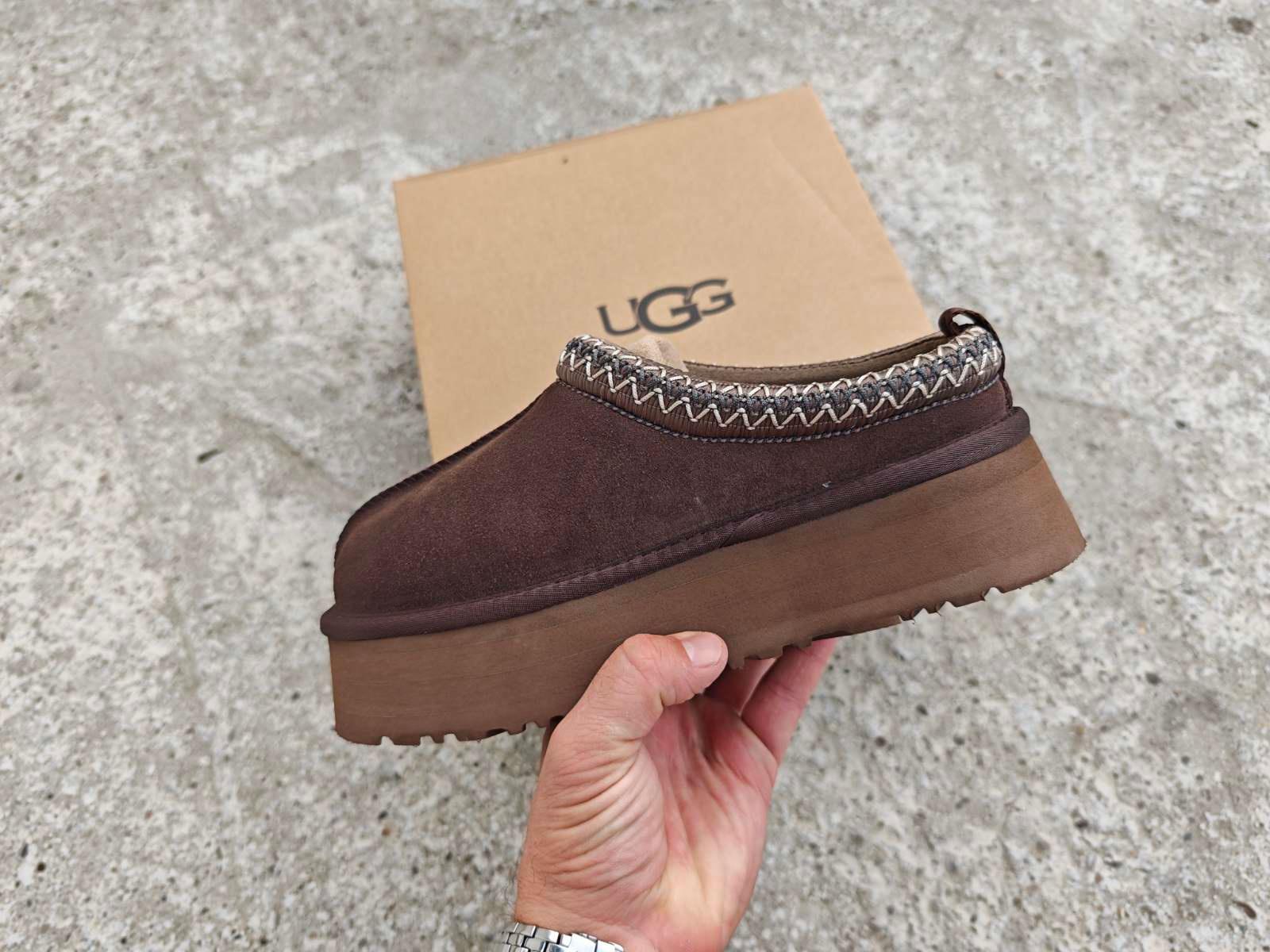 UGG-Tazz
