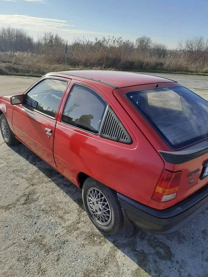 Opel-Kadett-Suza-1-3S