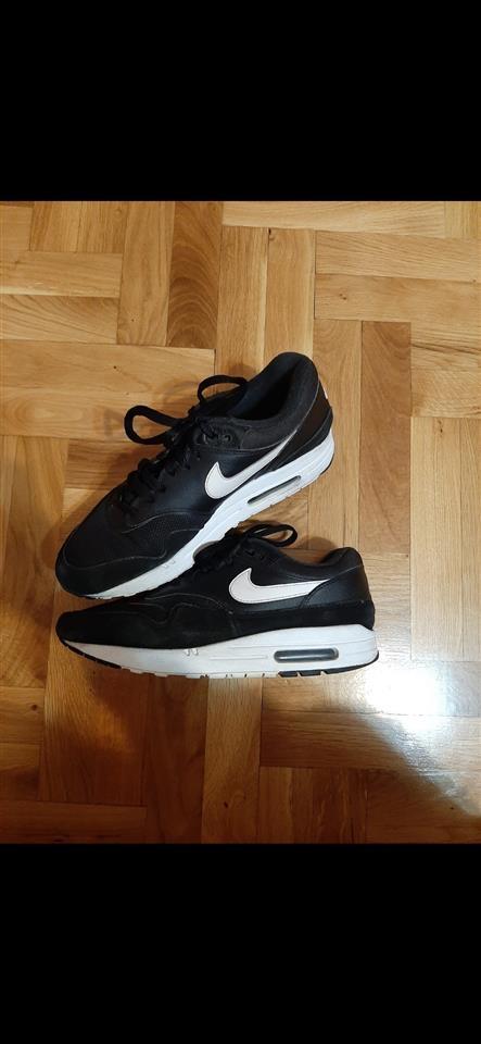 Air-Max-1