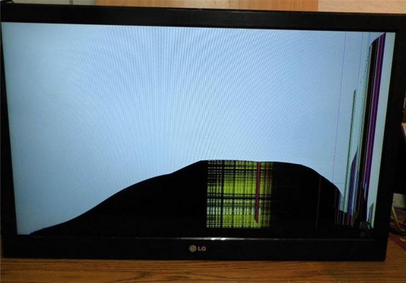 LG-32-inna-80-x-77x48cm