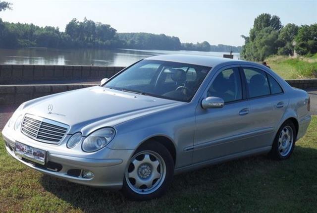 Mercedes-Benz E220 CDI -03