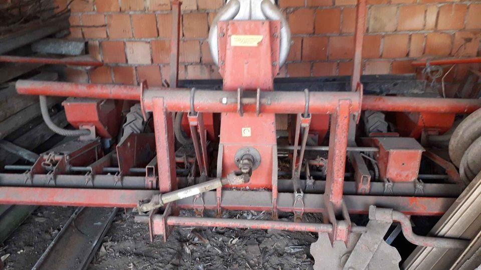 SEJAČICA-BEKERKA-I-ELEVATOR-