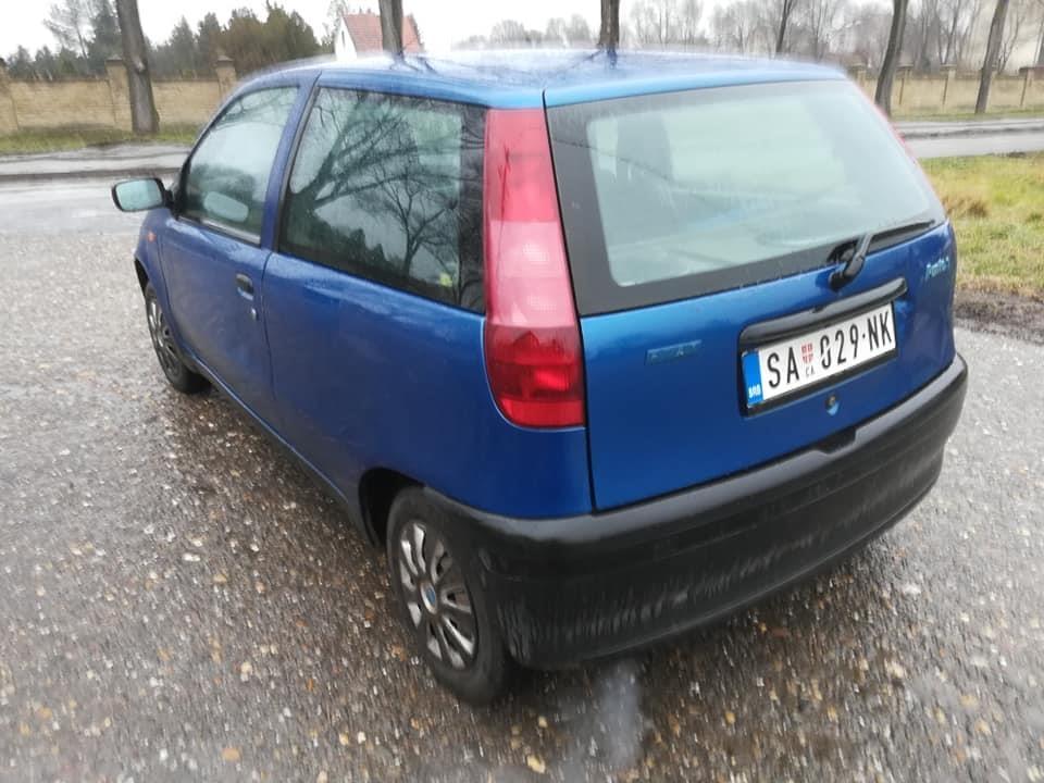 Fiat-Punto-1-2-benzin