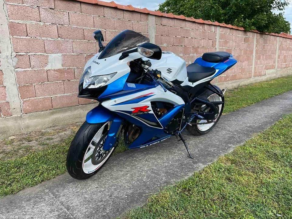 Suzuki-GSXR600
