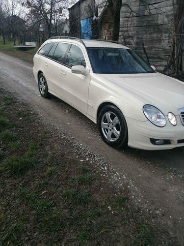 Mercebes e220 w211