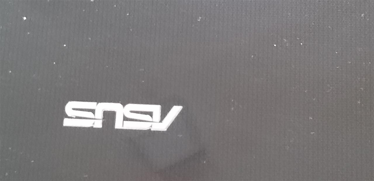 Laptop-Asus