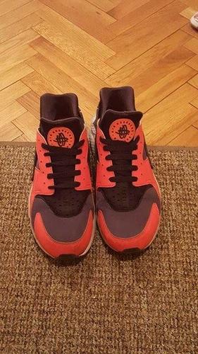 Nike Air Huarache Max Orange