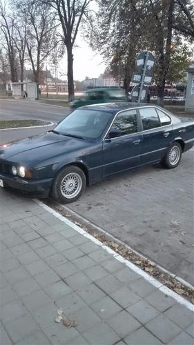 BMW 520 e34