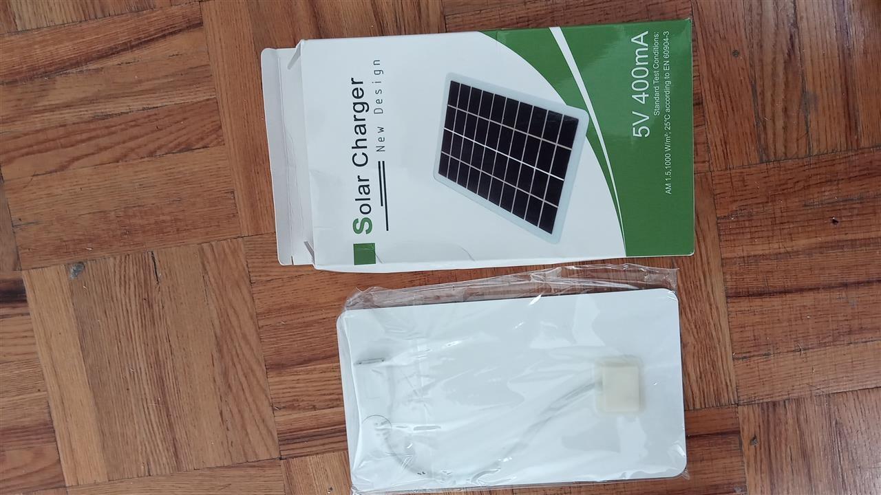 Solarni-Punjac-sa-usb-prikljuckom