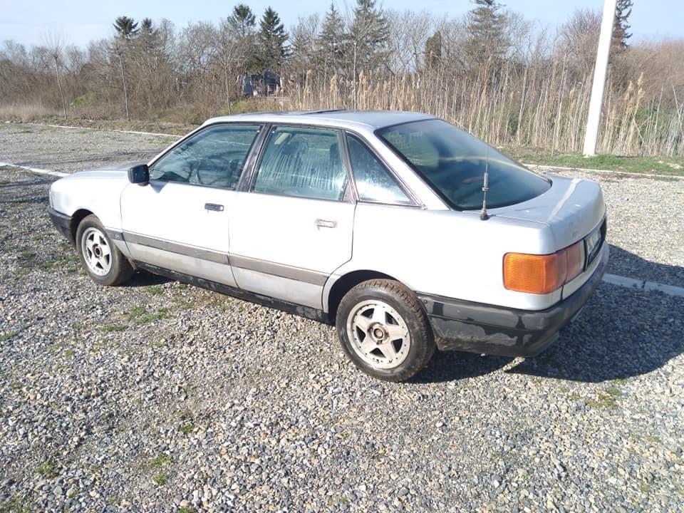 Audi-80