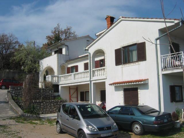 Vila-sa-5-Stanova