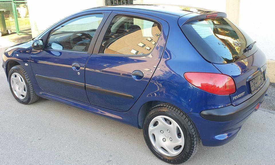 PEUGEOT-206
