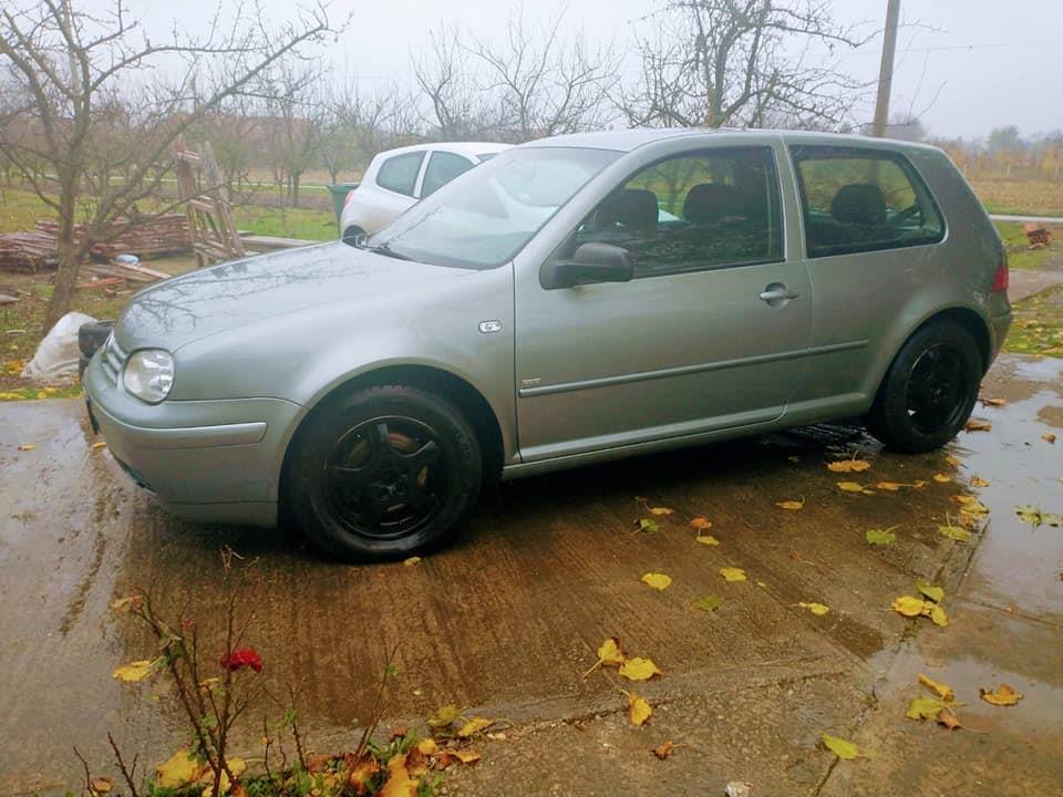 Vw-golf-4-1-6-2003